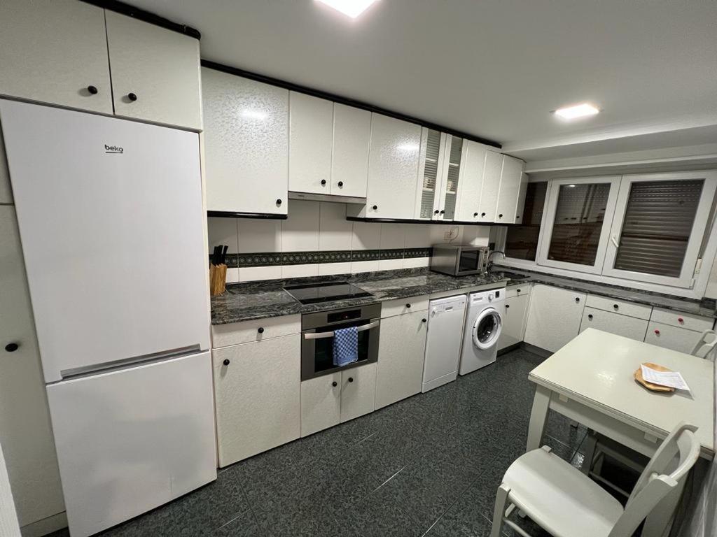 Itsasoko Izarra, Apartamento Con Encanto En El Casco Viejo. Apartment Bermeo Exterior photo